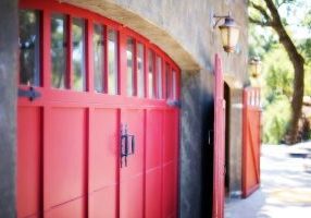 garage-door-553458_640 garage-door-553458_640